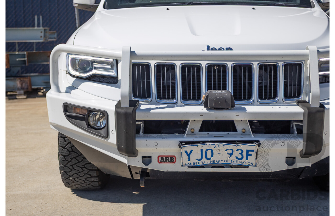 12/2013 Jeep Grand Cherokee Limited (4x4) WK MY13 4d Wagon Bright White Turbo Diesel 3.0L