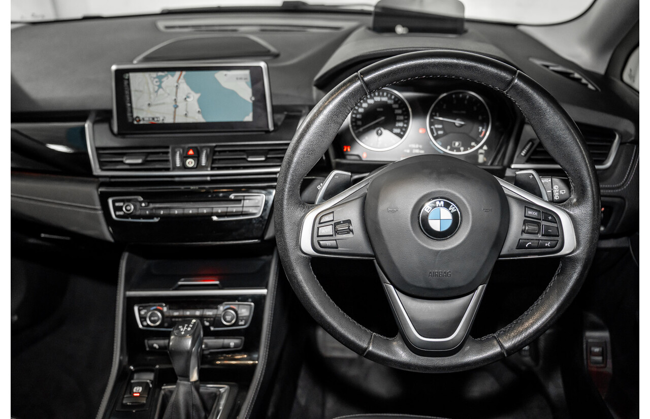 11/2014 BMW 225i Active Tourer Sport Line F45 4d Wagon Black Sapphire Metallic Turbo 2.0L