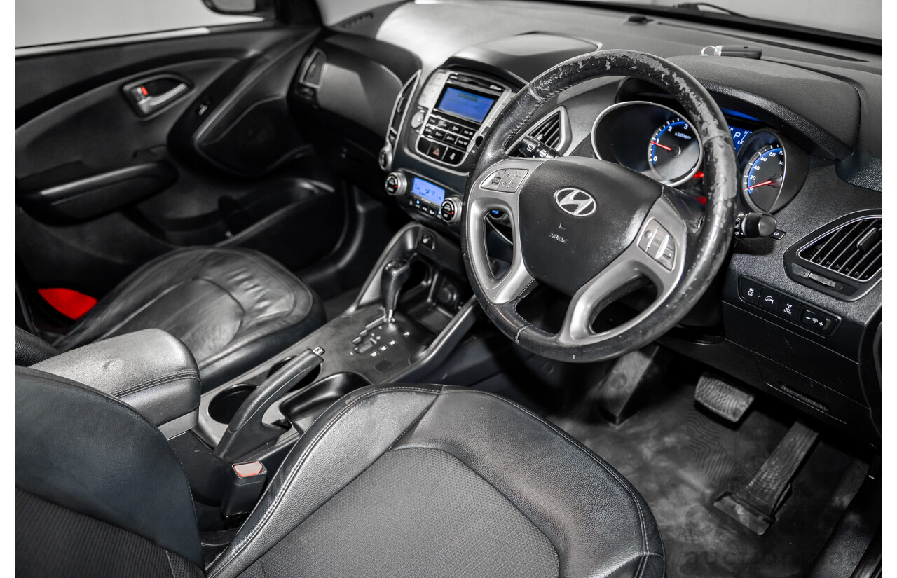 3/2011 Hyundai ix35 Highlander (AWD) LM MY11 4d Wagon Phantom Black Metallic Turbo Diesel 2.0L