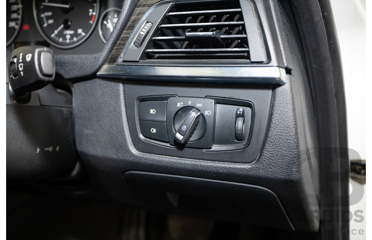 05/2012 BMW 328i Luxury Line F30 4D Sedan White 2.0L