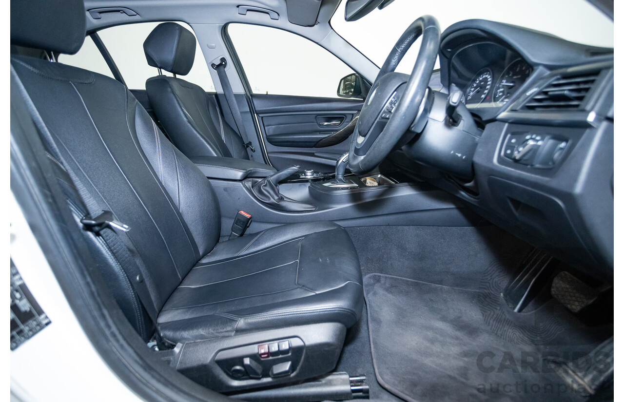 05/2012 BMW 328i Luxury Line F30 4D Sedan White 2.0L