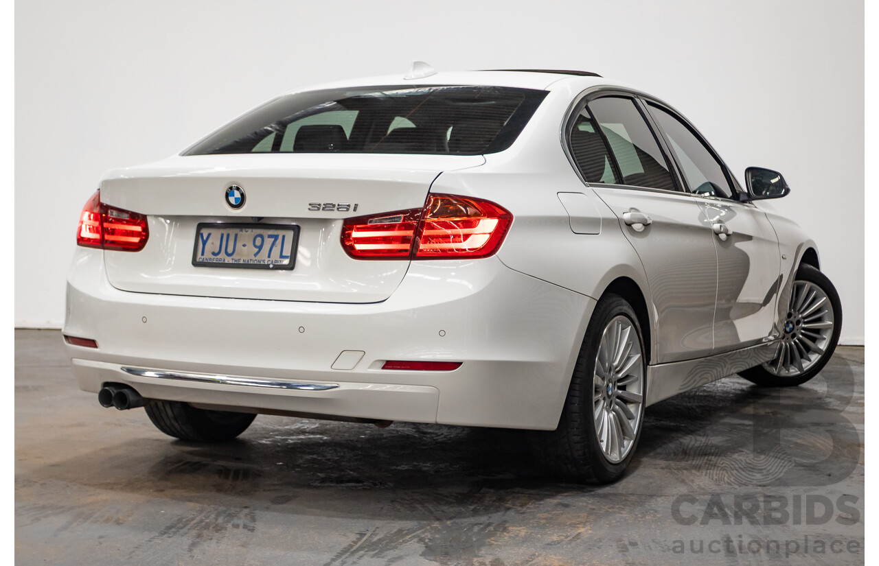 05/2012 BMW 328i Luxury Line F30 4D Sedan White 2.0L