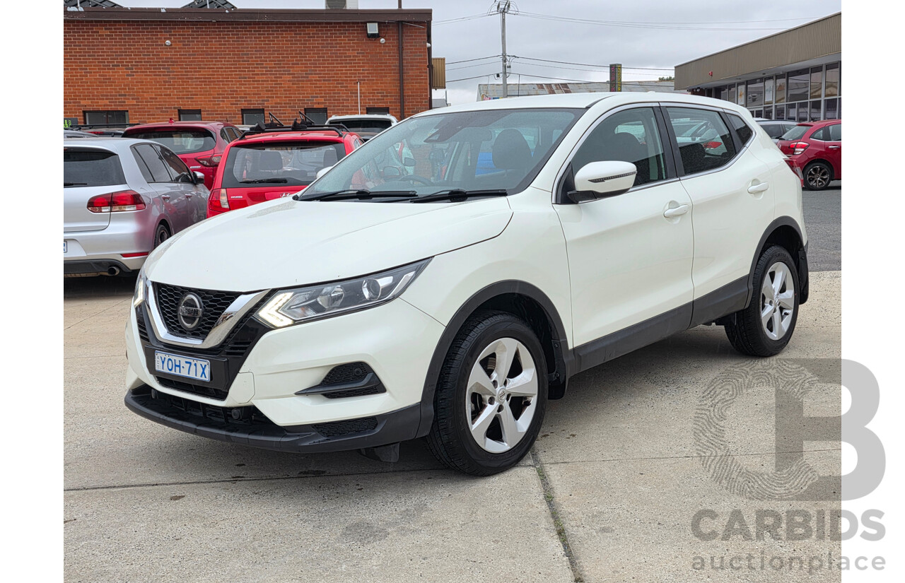 10/2018 Nissan Qashqai ST J11 MY18 4D Wagon White 2.0L