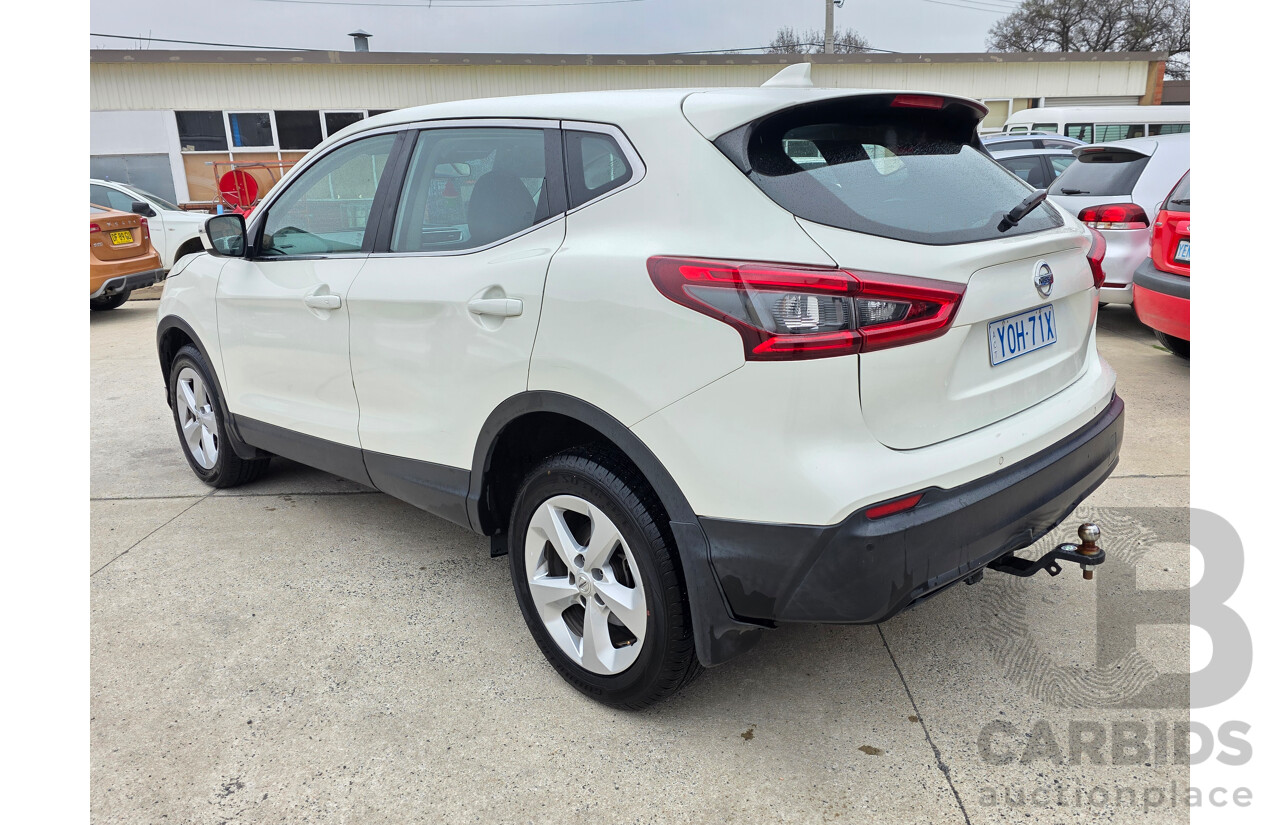 10/2018 Nissan Qashqai ST J11 MY18 4D Wagon White 2.0L