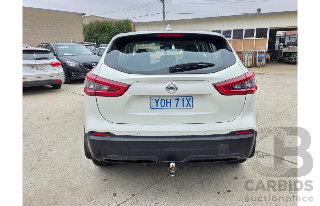 10/2018 Nissan Qashqai ST J11 MY18 4D Wagon White 2.0L