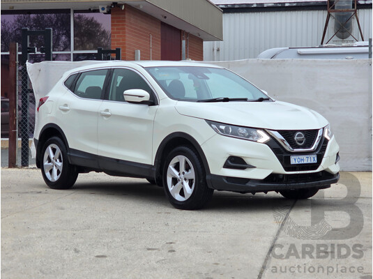 10/2018 Nissan Qashqai ST J11 MY18 4D Wagon White 2.0L