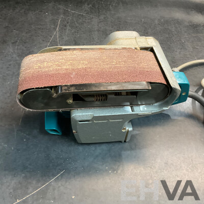 RYOBI, MAKITA Corded Power Tools & ARLEC WLED30 Worklight - Lot of 4