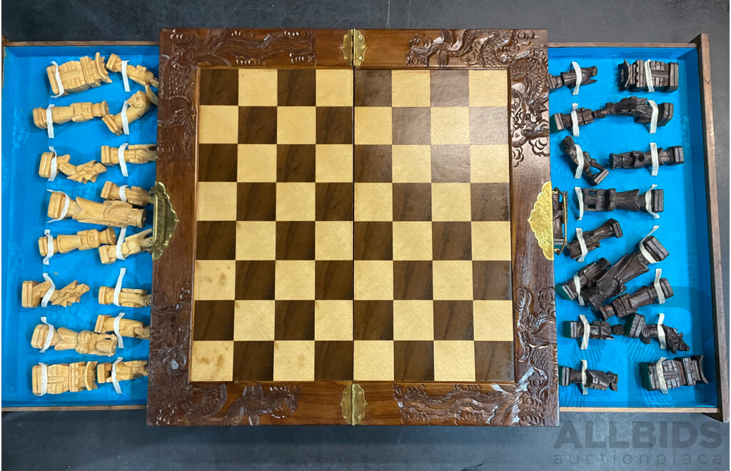 Vintage Asian Chinese Warrior Wood Chess Set in Box