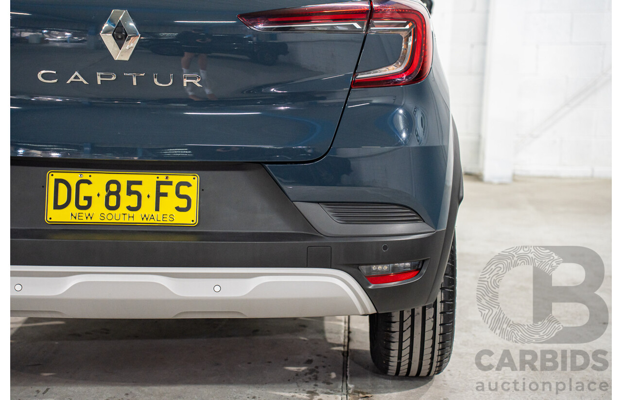 01/2023 Renault Captur Life (FWD) XJB MY23 4d Wagon Smokey Blue Turbo 1.3L