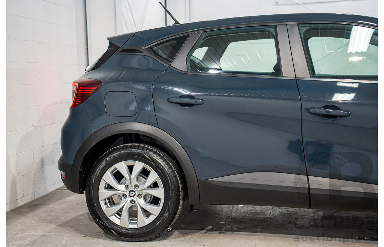 01/2023 Renault Captur Life (FWD) XJB MY23 4d Wagon Smokey Blue Turbo 1.3L