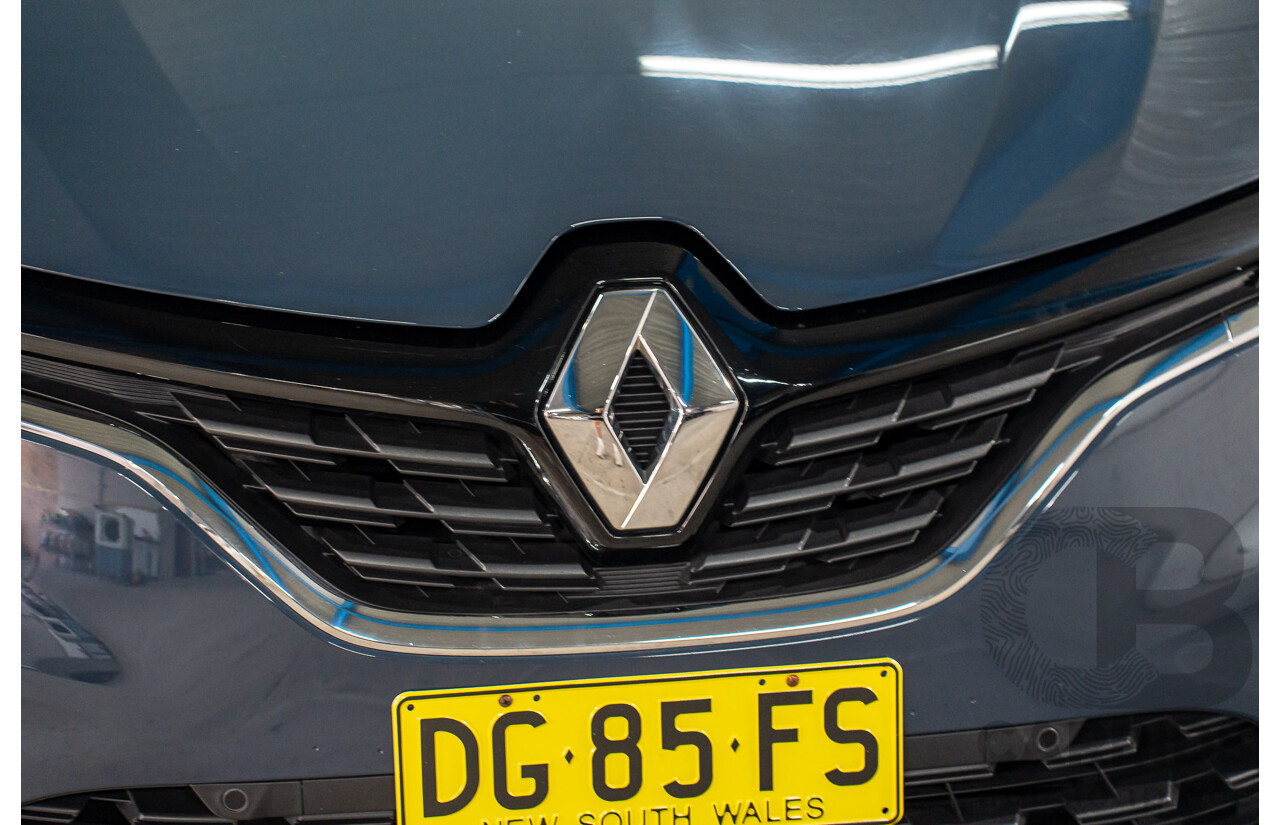 01/2023 Renault Captur Life (FWD) XJB MY23 4d Wagon Smokey Blue Turbo 1.3L