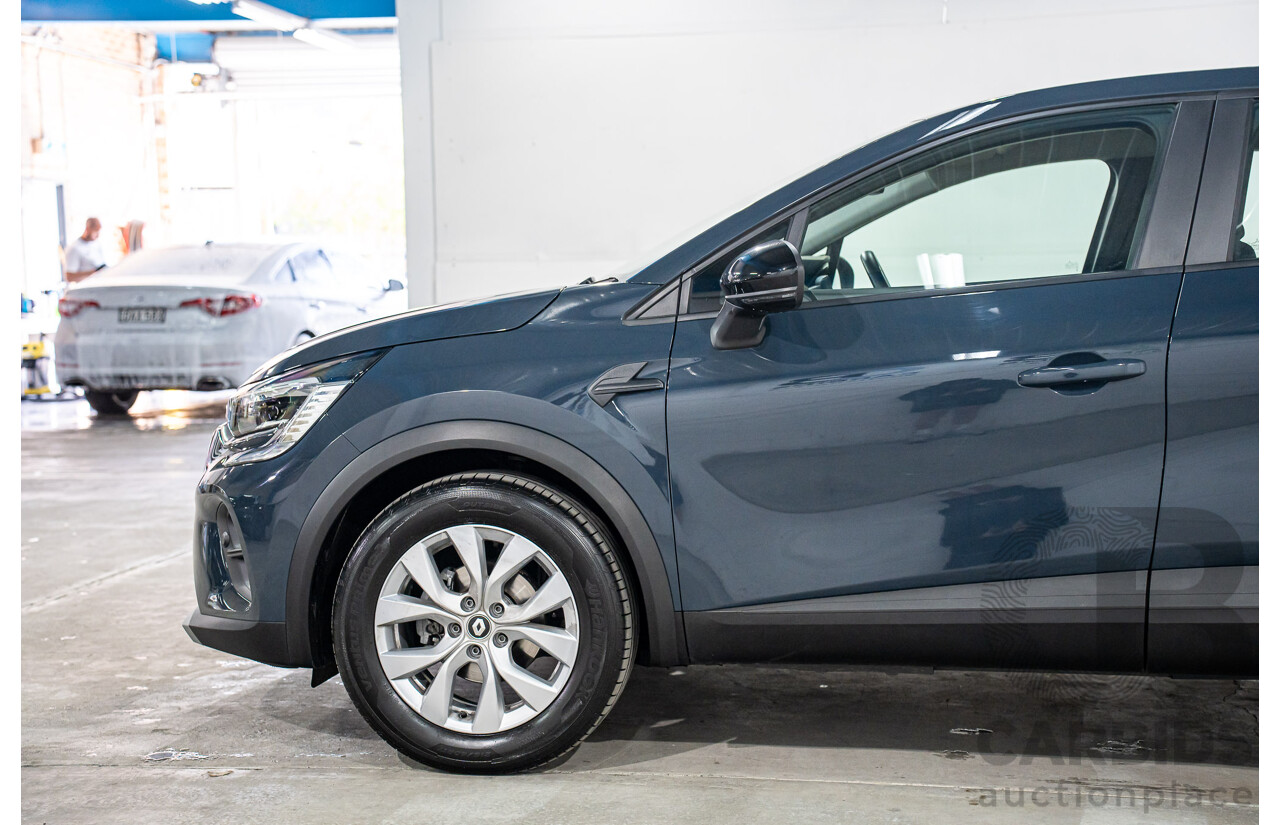 01/2023 Renault Captur Life (FWD) XJB MY23 4d Wagon Smokey Blue Turbo 1.3L