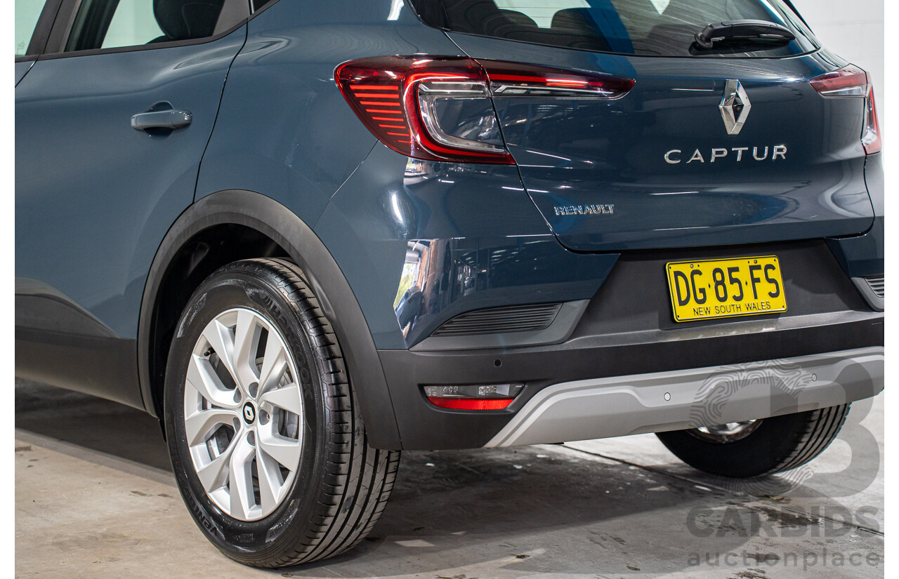 01/2023 Renault Captur Life (FWD) XJB MY23 4d Wagon Smokey Blue Turbo 1.3L