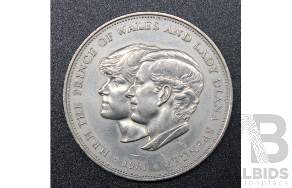 1992 RAM Year of Space & 1988 Five Dollar Commemorative Coin & 1981 H.R.H. the Prince of Wales and Lady Diana Spencer & Bicentennial Memento for School Students
