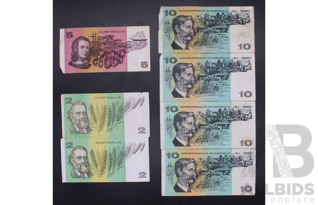Four Australian 1966, 1968 Ten Dollar Notes, Two Australian 1985 Two Dollar Notes & One  Australian 1971 Five Dollar Note