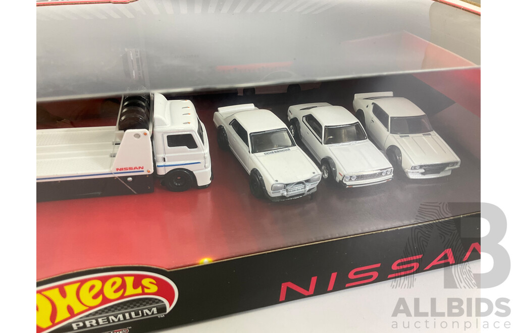 Boxed Hot Wheels Real Riders Nissan Set