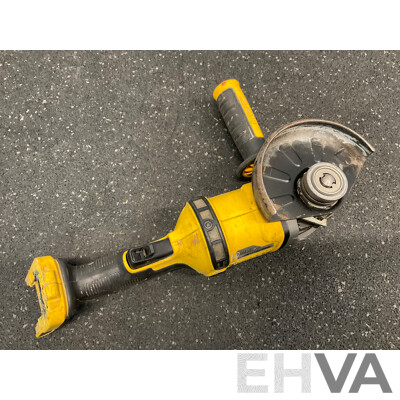 DeWALT (DCG414) Angle Grinder