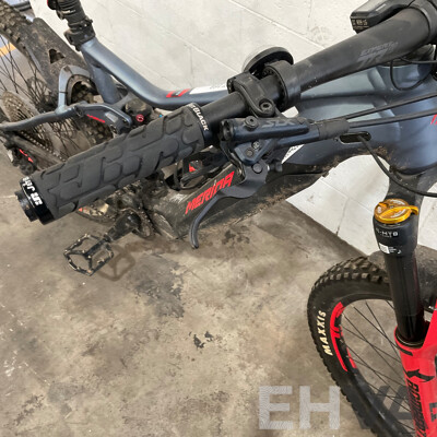 Merida EONE-Sixty 700 Mountain Bike - Size XL