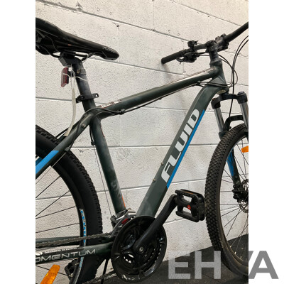 FLUID Momentum Mountain Bike