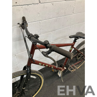 MARIN Kentfiels Hybrid Bike Size XL