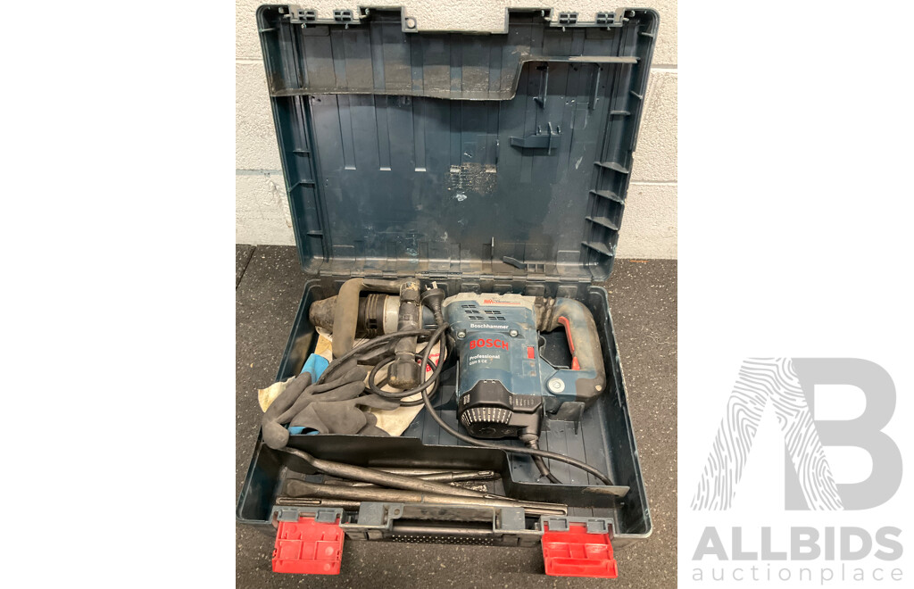 BOSCH Professional Demolition Hammer (GSH 5 CE) 