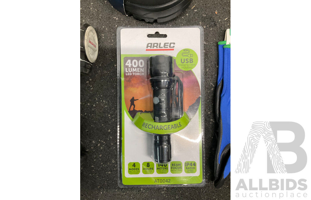 BOBCAT Size 6 Safety Toe Boots, TOOLPRO Impact Wrench , ARLEC Tourch and Gloves - Lot of 4