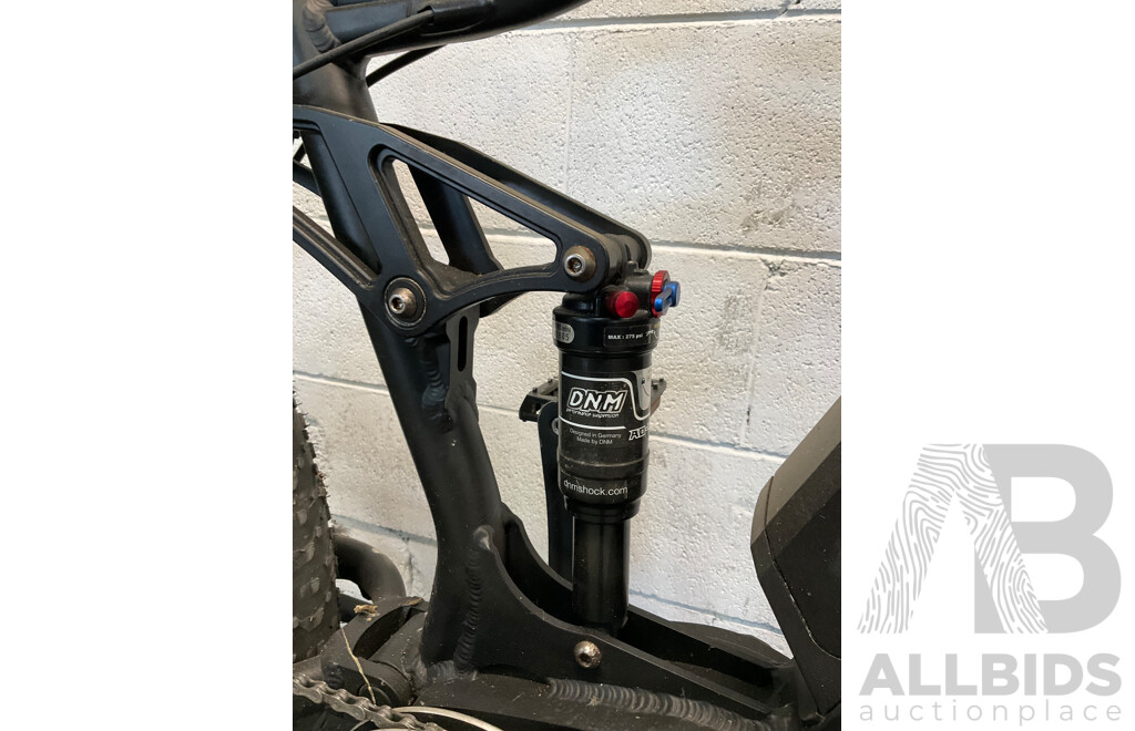 OVERRIDE Electric Bike