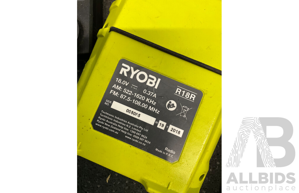RYOBI ONE+ 18V (RMR1801) Multi Tool, (R18R) Radio and Battery Charger