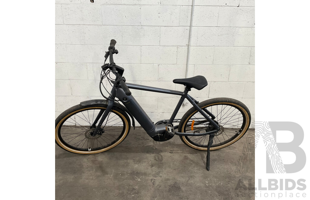 Giant MOMENTUM E-Hybrid Bike