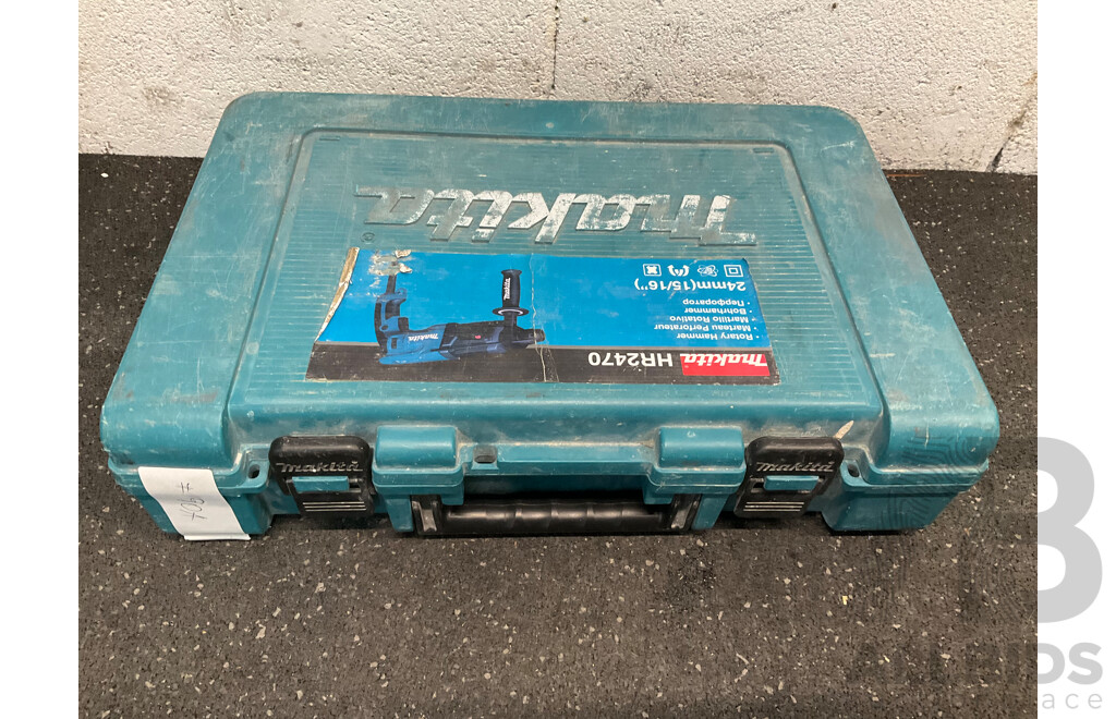 MAKITA (HR2470) Rotary Hammer Drill 
