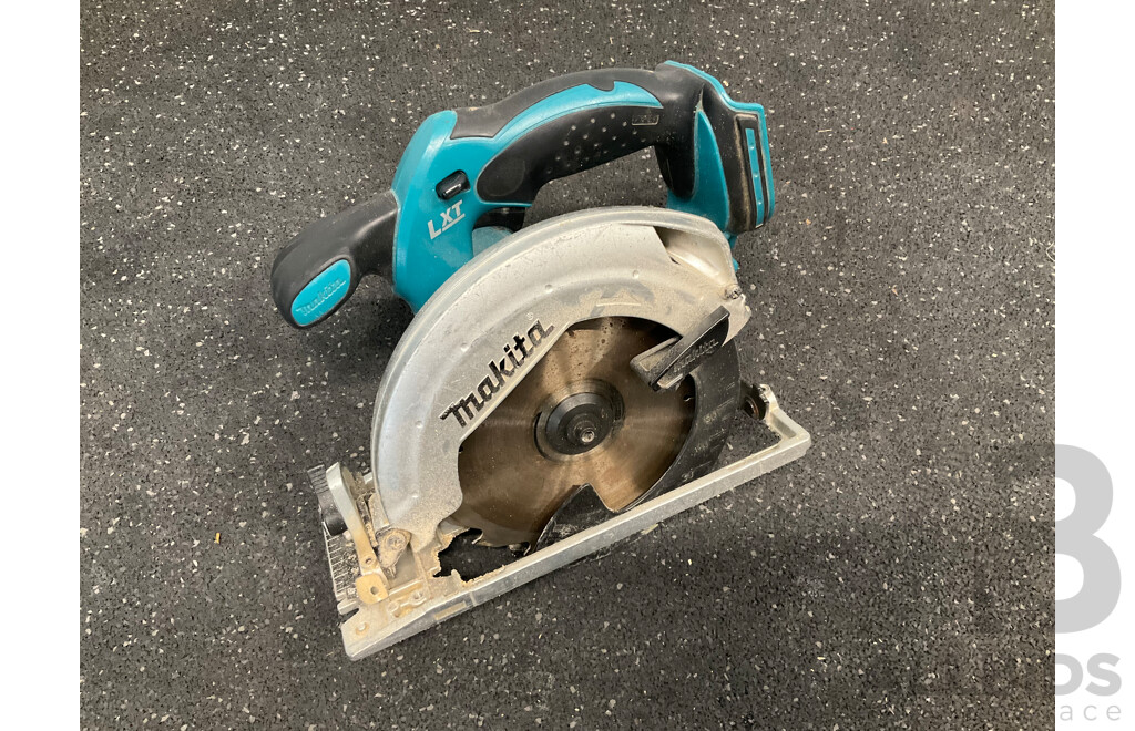 MAKITA (DSS611) 18V 165mm Circular Saw Skin Only and Tool Bag  - Lot of 2