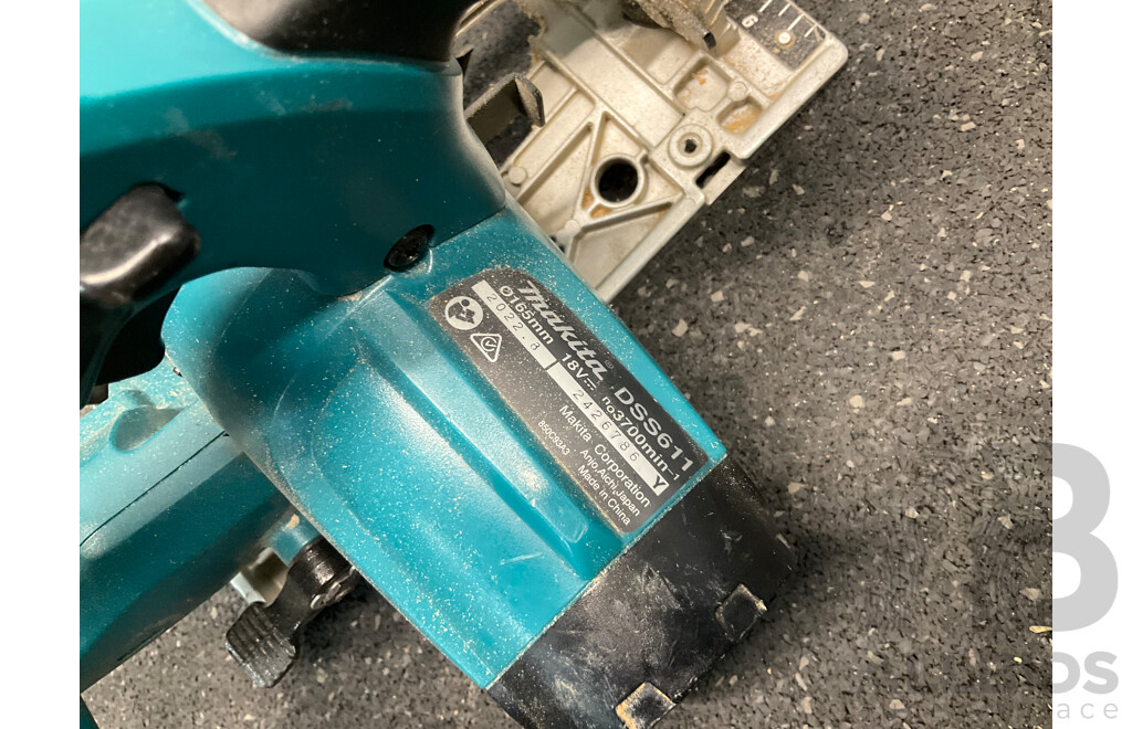 MAKITA (DSS611) 18V 165mm Circular Saw Skin Only and Tool Bag  - Lot of 2