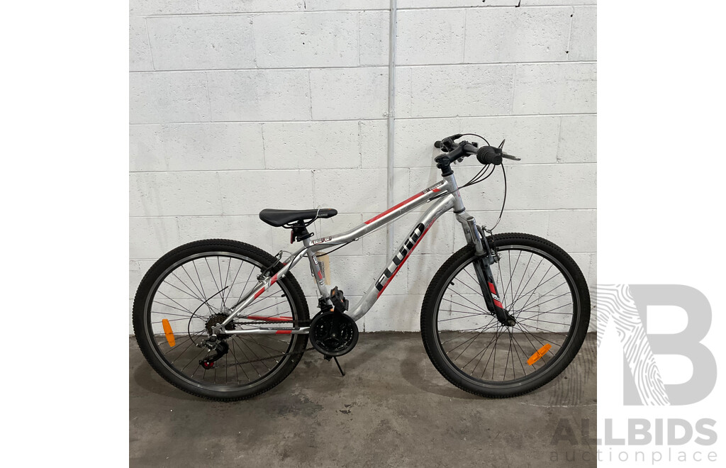 FLUID Steel Series Bike