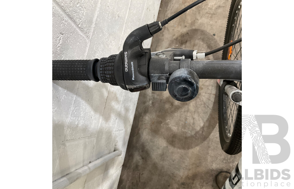 FLUID Steel Series Bike