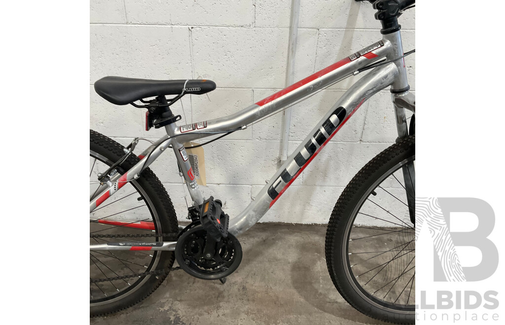 FLUID Steel Series Bike