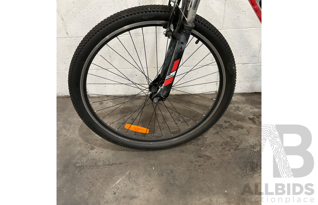 FLUID Steel Series Bike