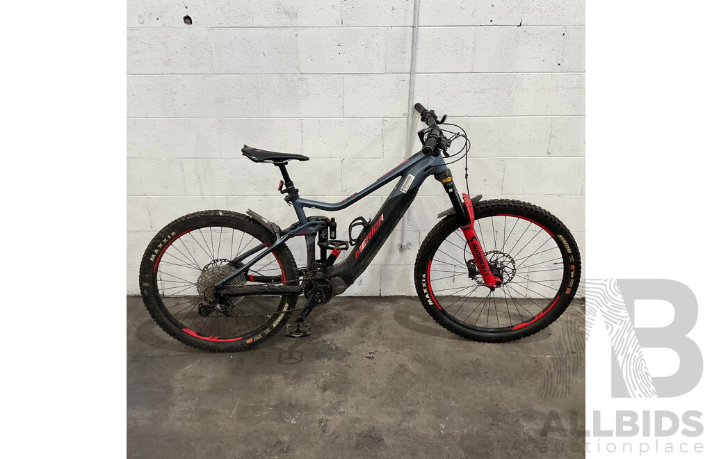 Merida EONE-Sixty 700 Mountain Bike - Size XL