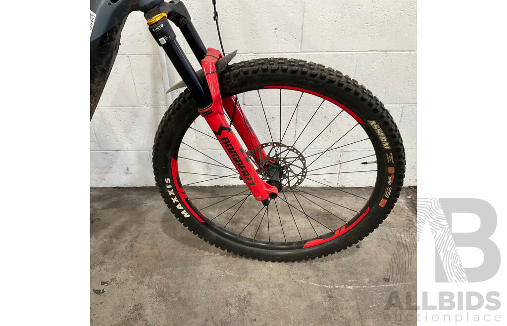 Merida EONE-Sixty 700 Mountain Bike - Size XL