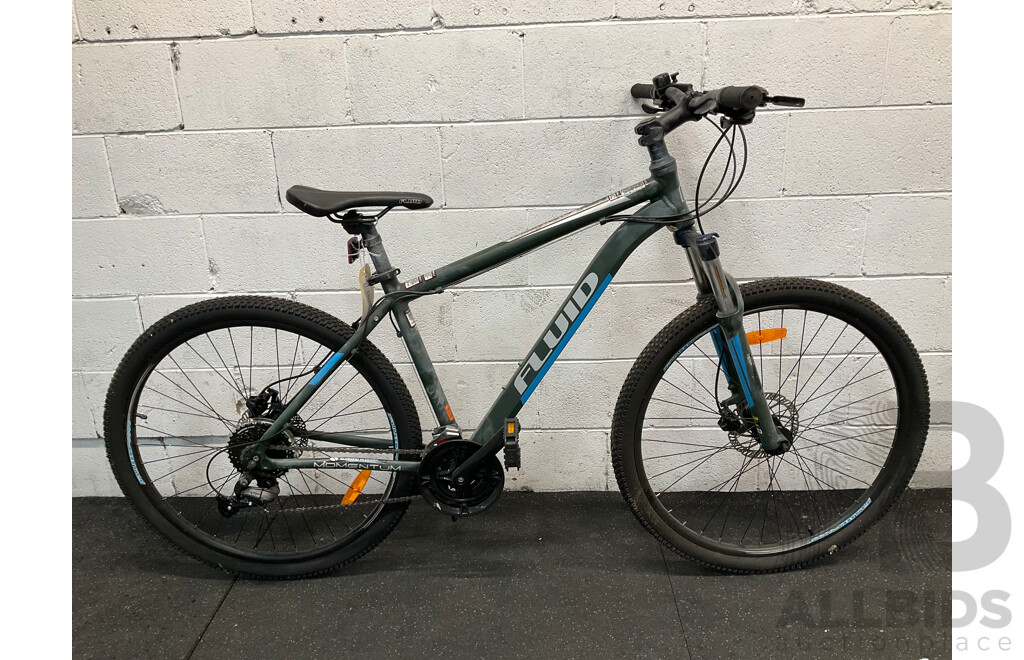 FLUID Momentum Mountain Bike