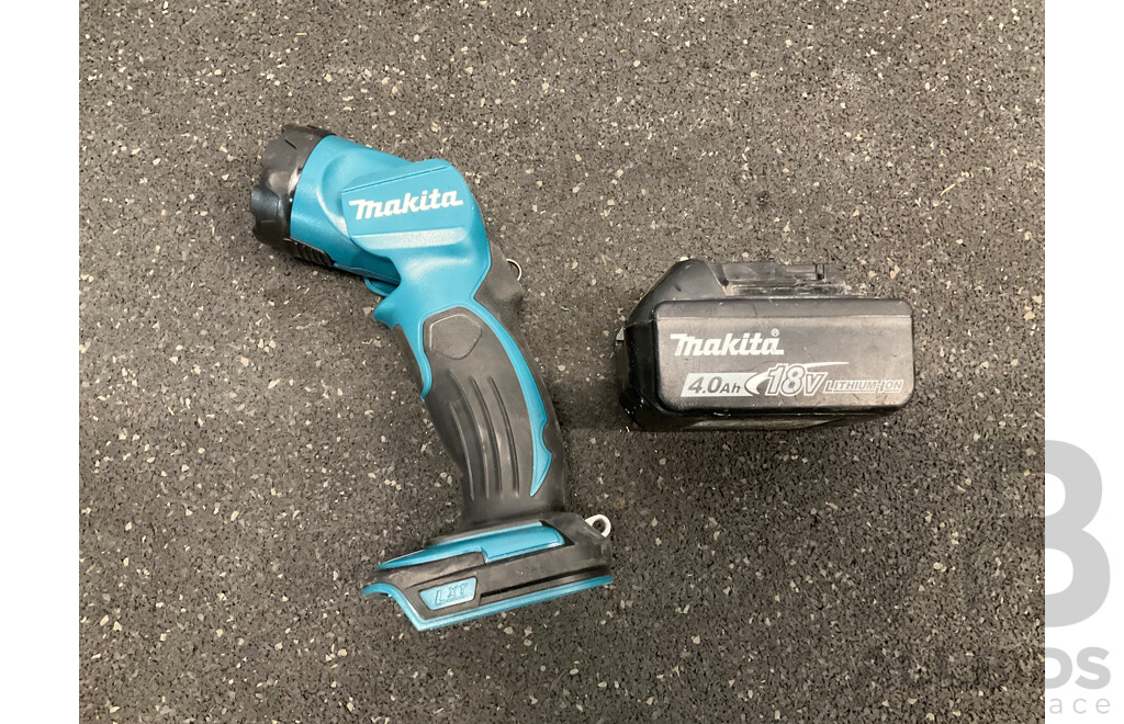 MAKITA 18V LXT Cordless LED Torch (DML815) with 4.0Ah Battery