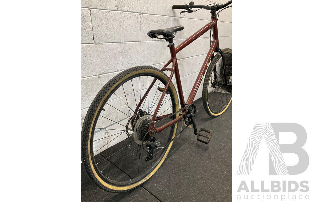 MARIN Kentfiels Hybrid Bike Size XL