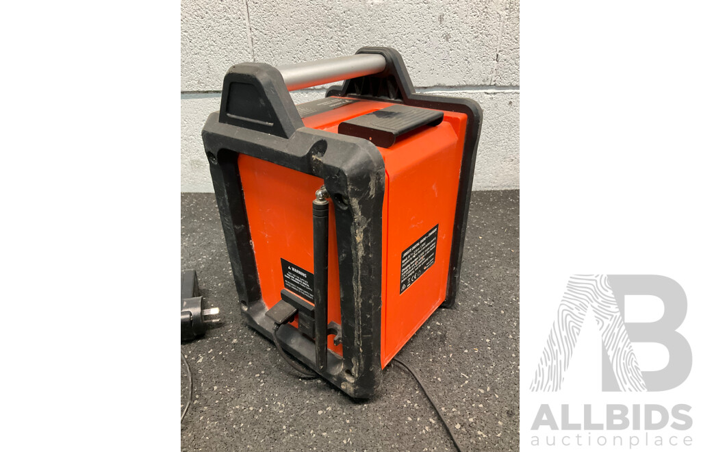 PASLODE Jobsite Digital Bluetooth AM/FM Radio and Charger