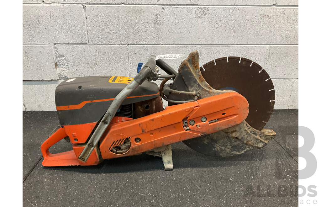 HUSQVARNA K1260 Power Cutter 