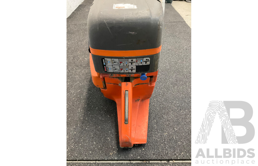 HUSQVARNA K1260 Power Cutter 