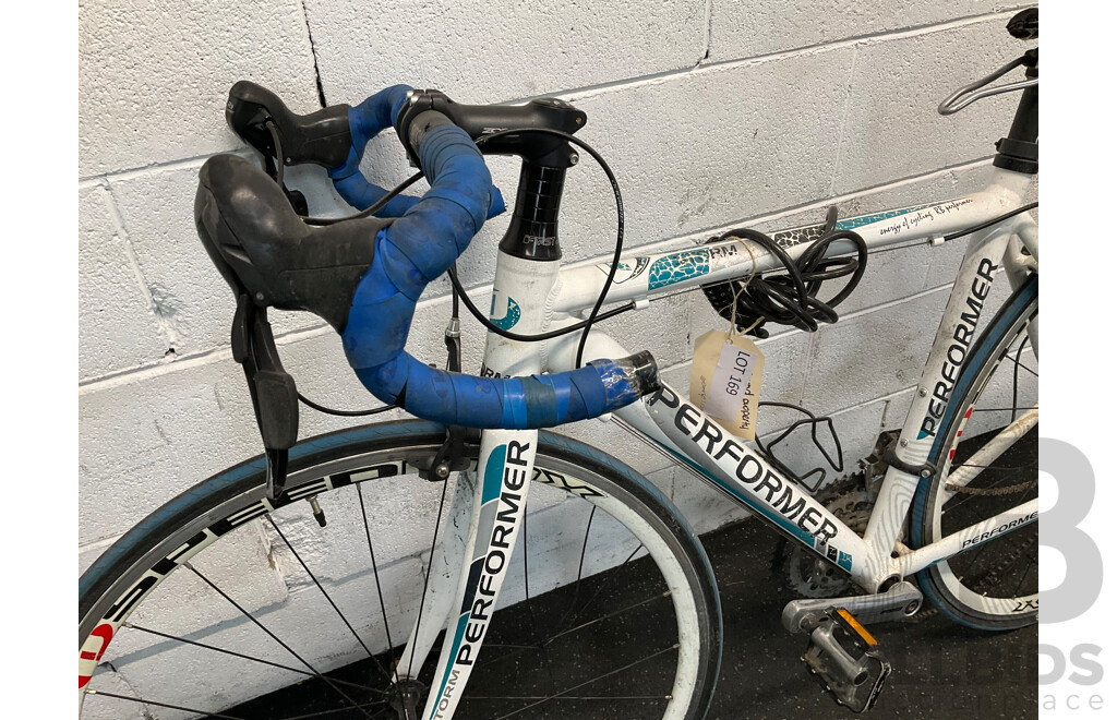 PERFORMER STORM Road Bike