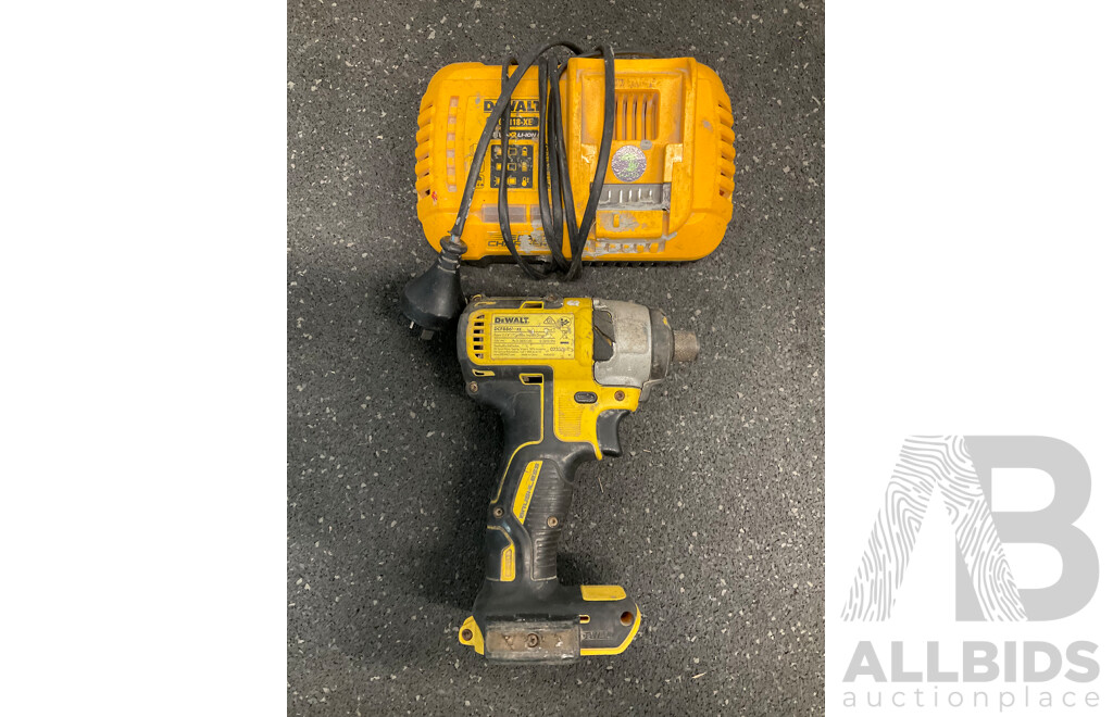 DeWALT Impact Driver (DC886XE), DeWALT Battery Charger (DCB118XE) and BOSCH Angle Grinder with Battery - Lot of 3