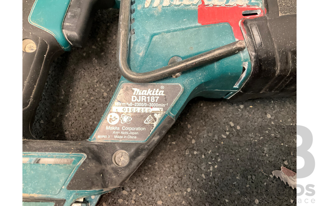 MAKITA (DJR187) 18V Brushless Recipro Saw - Skin Only and Saw Blades 