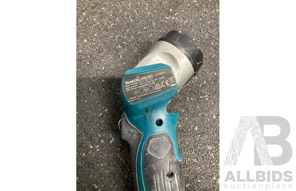 Assorted MAKITA 18V Tools - Orbital Sander (DBO180),  Blower and Led Light - Skin Only - Lot of 3