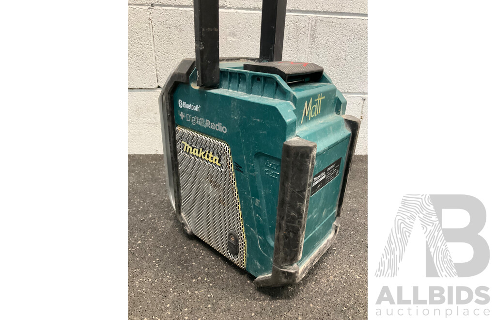 MAKITA (DMR115) 18V Digital Radio - Skin Only