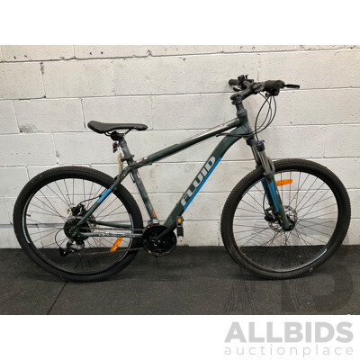 FLUID Momentum Mountain Bike